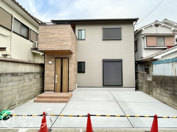 京都市山科区椥辻中在家町　新築一戸建て