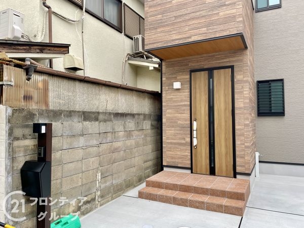 京都市山科区椥辻中在家町　新築一戸建て