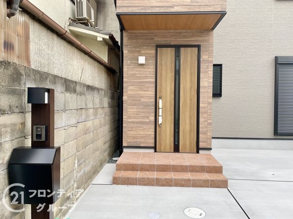 京都市山科区椥辻中在家町　新築一戸建て