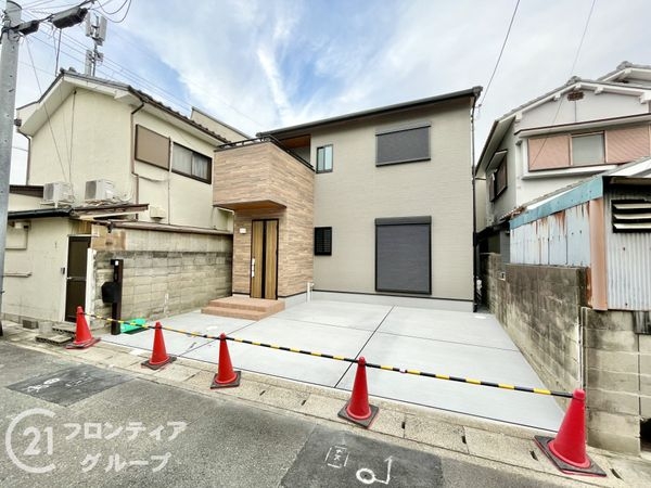 京都市山科区椥辻中在家町　新築一戸建て