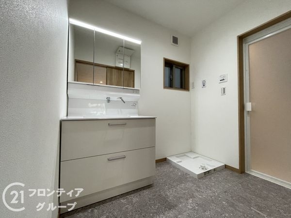 京都市南区西九条唐戸町　新築一戸建て　全１区画