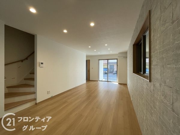 京都市南区西九条唐戸町　新築一戸建て　全１区画
