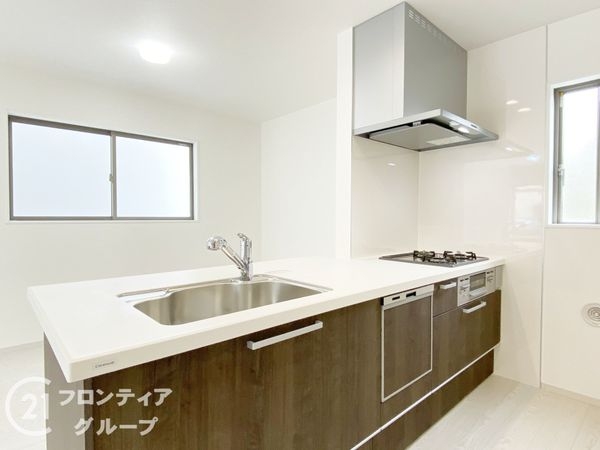 京田辺市興戸南鉾立　新築一戸建て　１号棟