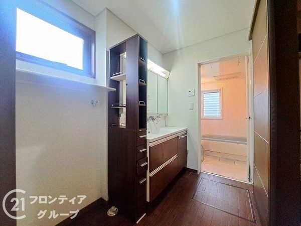 大津市大江５丁目の中古一戸建て