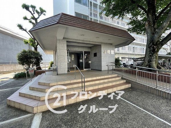桂川ハイツ４号棟　中古マンション