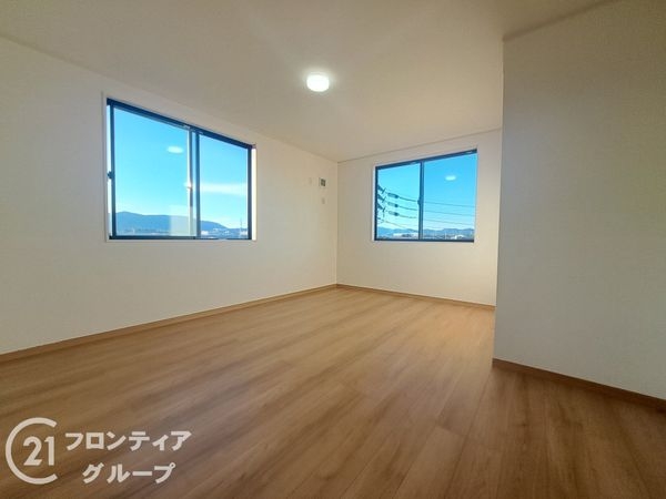 京都市伏見区久我御旅町の中古一戸建て