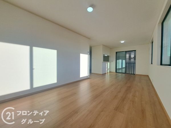 京都市伏見区久我御旅町の中古一戸建て