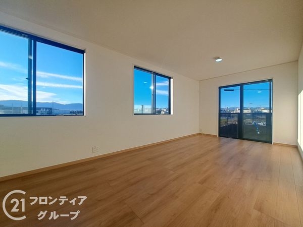 京都市伏見区久我御旅町の中古一戸建て