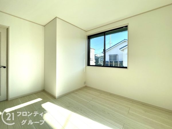 京都市伏見区久我御旅町の中古一戸建て