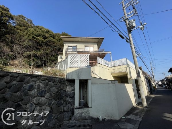 向日市向日町南山　中古一戸建て