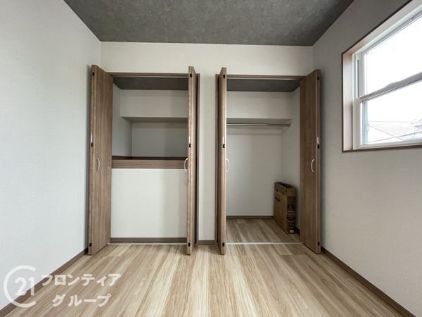 城陽市久世里ノ西　新築一戸建て　全１区画
