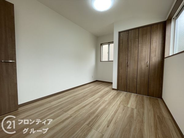 城陽市久世里ノ西　新築一戸建て　全１区画