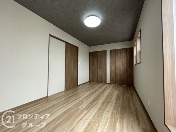 城陽市久世里ノ西　新築一戸建て　全１区画