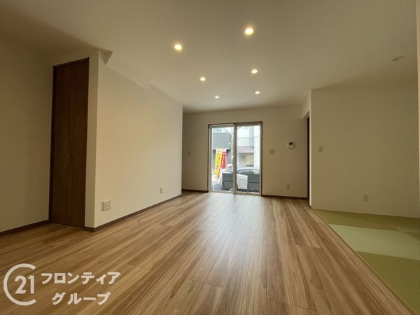 城陽市久世里ノ西　新築一戸建て　全１区画