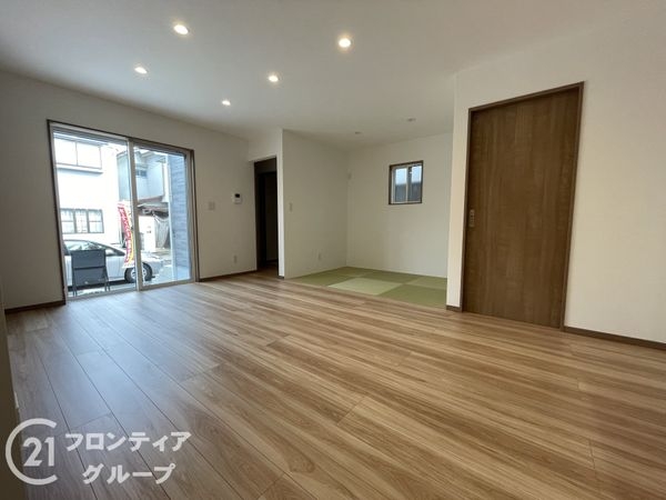城陽市久世里ノ西　新築一戸建て　全１区画