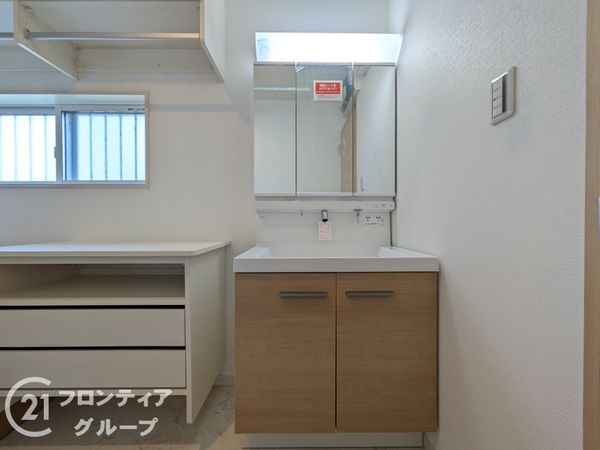 大津市月輪３丁目　新築一戸建て　２期　１号棟
