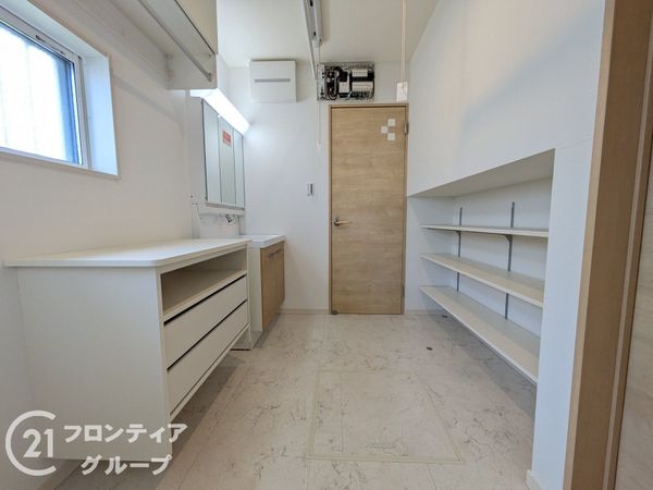 大津市月輪３丁目　新築一戸建て　２期　１号棟