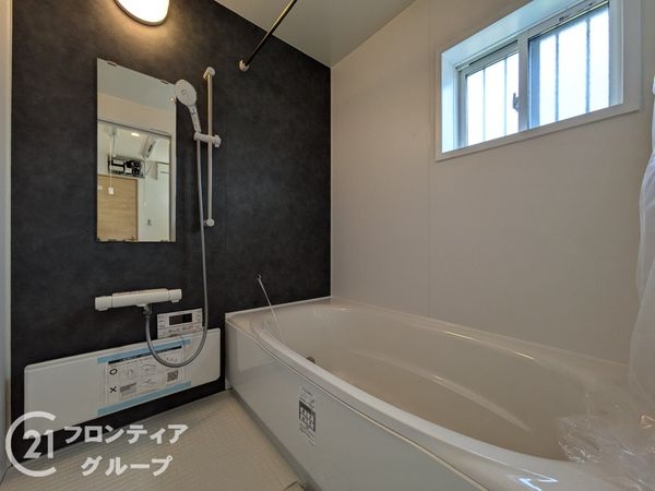 大津市月輪３丁目　新築一戸建て　２期　１号棟