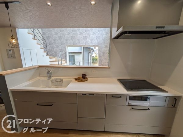 大津市青山１丁目　新築一戸建て