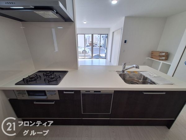大津市下阪本１丁目　新築一戸建て　２期　２号地