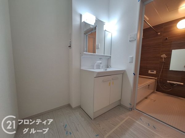 大津市下阪本１丁目　新築一戸建て　２期　２号地