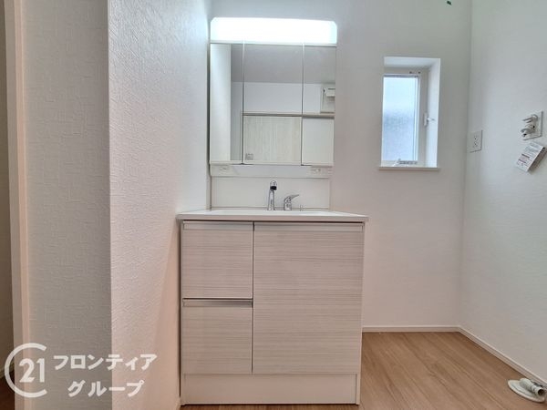大津市御陵町　新築一戸建て　第１　２号棟