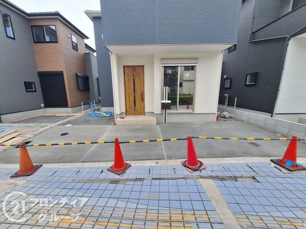 大津市御陵町　新築一戸建て　第１　２号棟