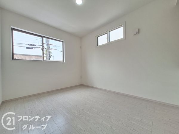大津市中庄１丁目　新築一戸建て　１期　１号棟