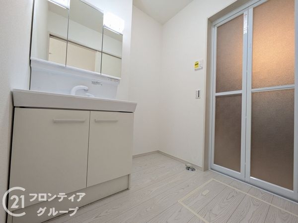 大津市中庄１丁目　新築一戸建て　１期　１号棟