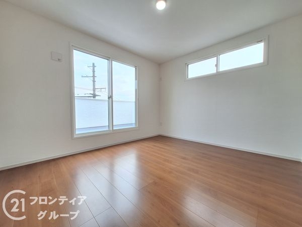 大津市中庄１丁目　新築一戸建て　１期　３号棟