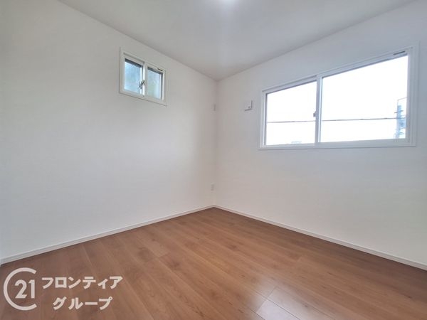 大津市中庄１丁目　新築一戸建て　１期　３号棟