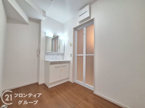 大津市中庄１丁目　新築一戸建て　１期　３号棟