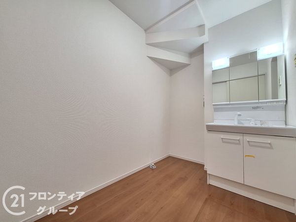 大津市中庄１丁目　新築一戸建て　１期　３号棟