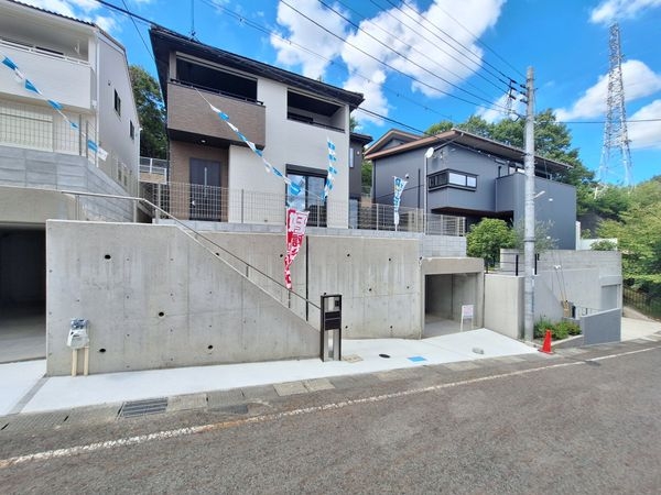 大津市南郷上山町　新築戸建　１号棟