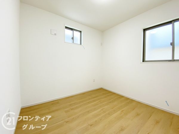 宇治市小倉町山際　新築一戸建て