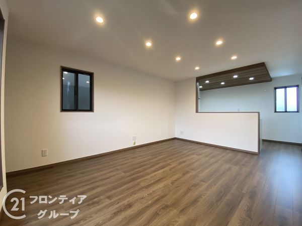 京都市伏見区久我御旅町　新築一戸建て