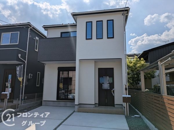 大津市際川４丁目　新築一戸建て　第３　１号棟