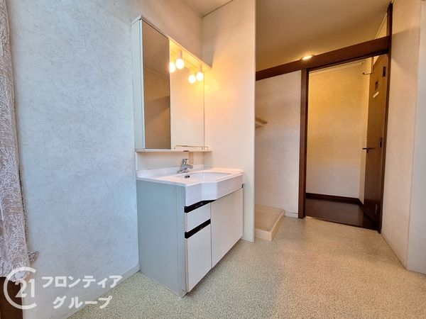 大津市野郷原２丁目の中古一戸建て