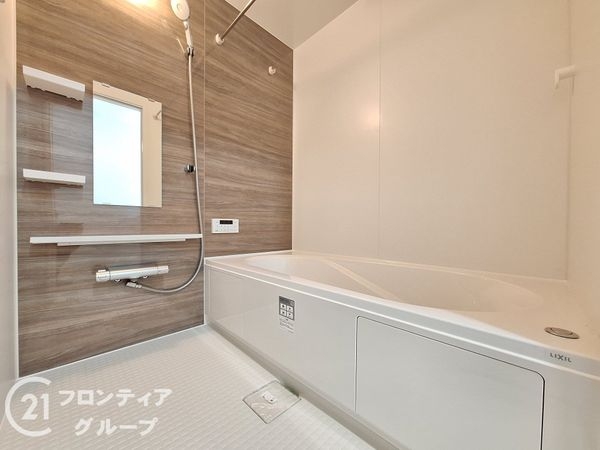 大津市桜野町２丁目　新築一戸建て　１期　１号棟