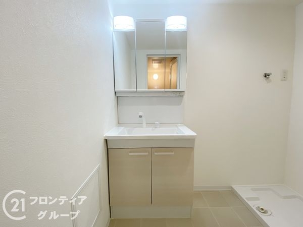 嵐山ロイアルハイツ第３号棟　中古マンション