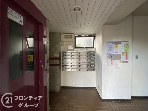 嵐山ロイアルハイツ第３号棟　中古マンション