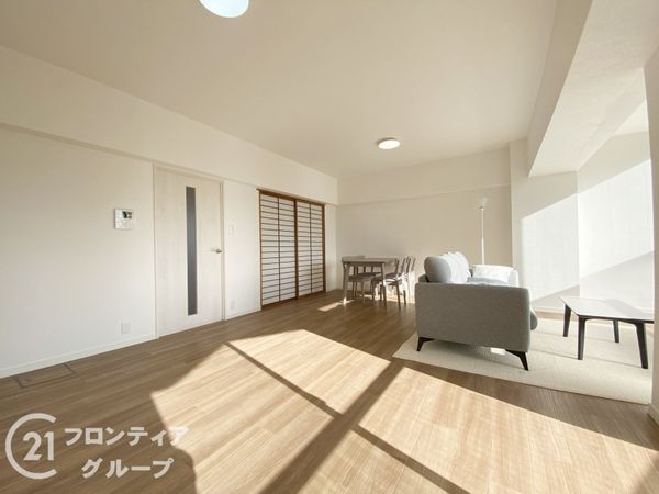 嵐山ロイアルハイツ第３号棟　中古マンション