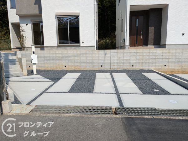 大津市瀬田３丁目　新築一戸建て　１期　２号棟