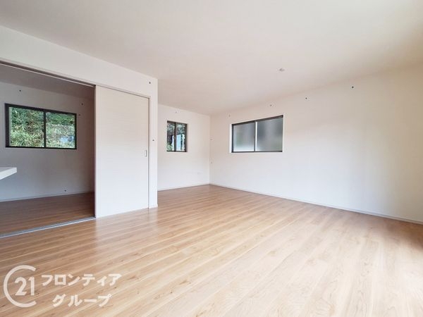 大津市瀬田３丁目　新築一戸建て　１期　1号棟