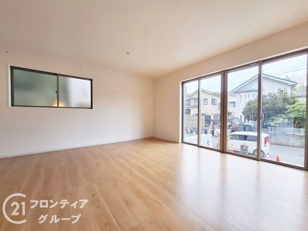 大津市瀬田３丁目　新築一戸建て　１期　1号棟
