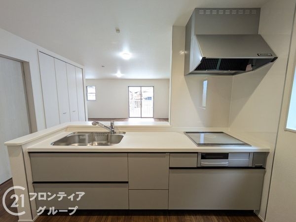 大津市大江４丁目　新築一戸建て　３期　１号棟