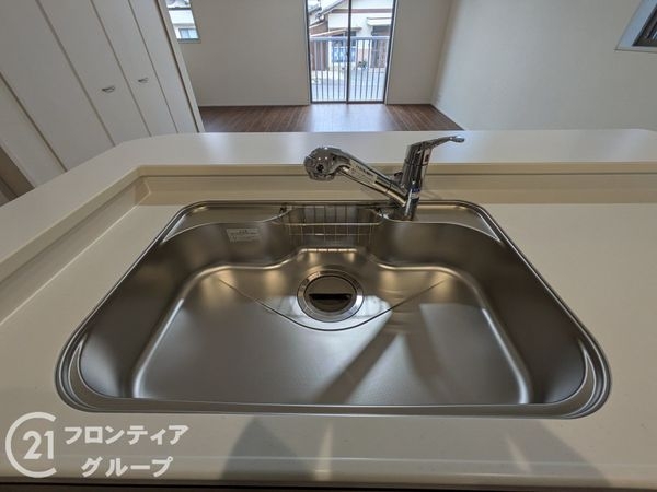 大津市大江４丁目　新築一戸建て　３期　１号棟
