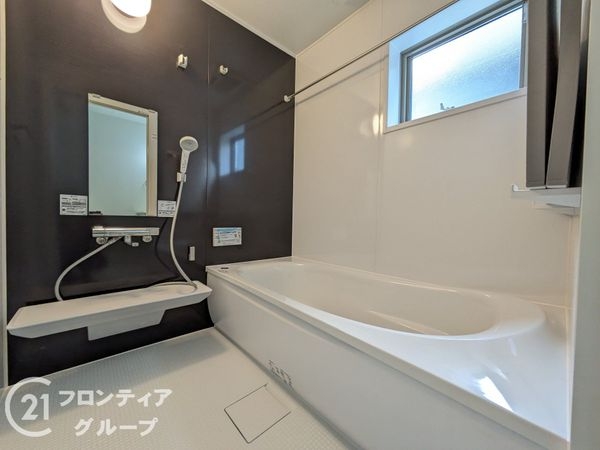 大津市大江４丁目　新築一戸建て　３期　１号棟