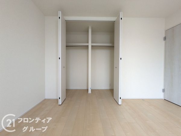 大津市大江４丁目　新築一戸建て　３期　２号棟