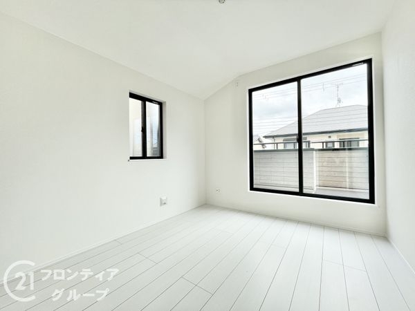 京都市西京区大原野上里鳥見町　新築一戸建て　２期　１号棟